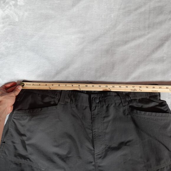 The North Face Convertible Hiking Pants Mens 2XL 28” Altered Length Gray READ! - Picture 9 of 13